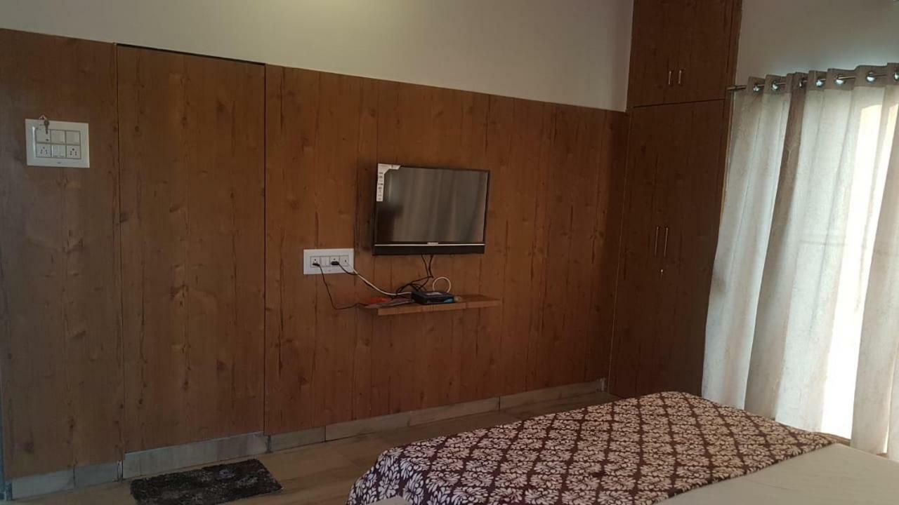Houbara Resort Сасан Гир Екстериор снимка