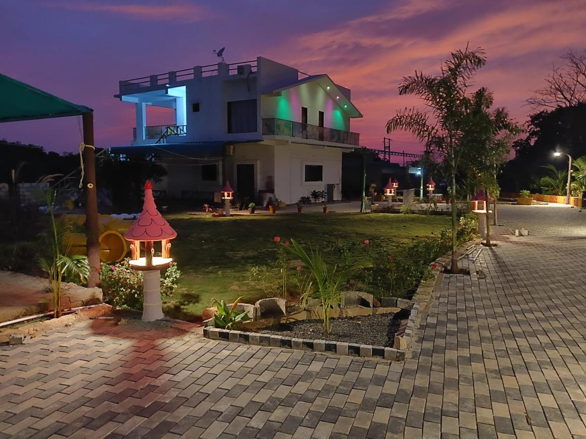 Houbara Resort Сасан Гир Екстериор снимка